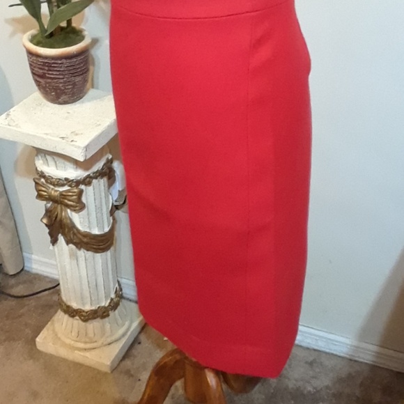 Bubdle of 2 J.Crew Wool Pencil Skirts - Picture 5 of 8